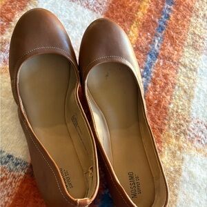 Mossimo Supply Co. Tan Leather Flats